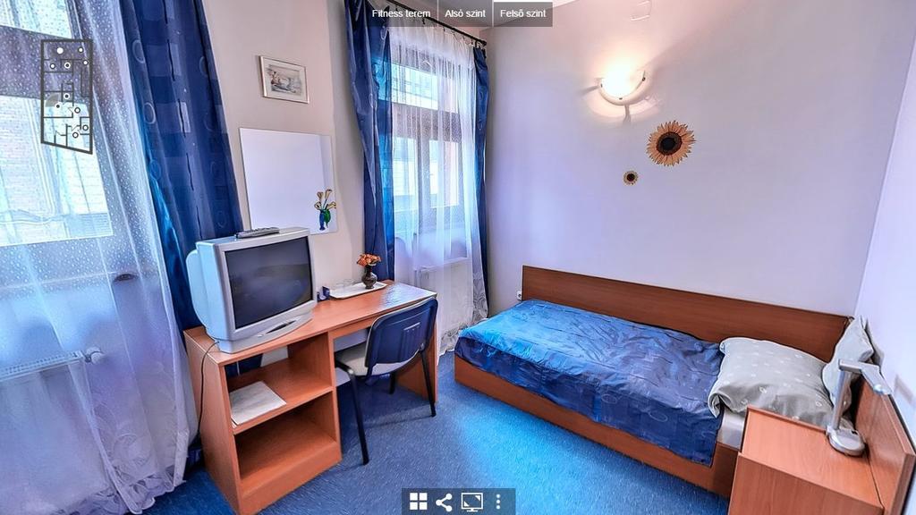 Bed and Breakfast Timarhaz Panzio Сегед Экстерьер фото